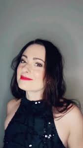 Just woke up vs Glow up 💄💋 Guys, I want to see your morning to night  look! 😉 #fyp #foryou #trend #viral