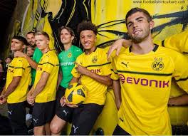 ⏪ 2:0 in the back at halftime, 2:2 in the 85. Football Soccer Futbol Bvb Bvbusa Borussiadortmund Borussia Dortmund 2018 19 Puma Tournament Kit Borussia Dortmund Dortmund European Soccer