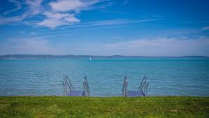 Először a 13 éves zoltán, később a 17 esztendős tamás holtteste. X4k Ltqtrhuqrm