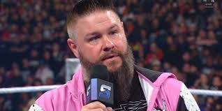 Nathan Linley's Instagram, Twitter & Facebook