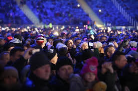 Tegoroczna impreza polsatu zamiast corocznego koncertu w chorzowie, nadawana będzie prosto z polsatowskiego studia w warszawie — co wcale. Sylwester Z Polsatem 2019 2020 Na Stadionie Slaskim Kto Wystapi Gwiazdy Zglaszaja Udzial Dziennik Zachodni