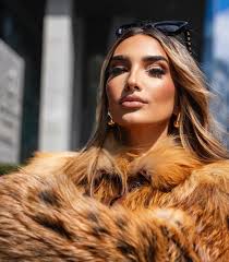 Alexa Rae Perkins (@alexaraeperks) • Instagram photos and videos