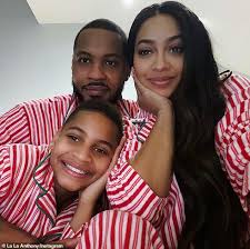 Kiyan anthony is la la and carmelo anthony's only child together. La La Anthony Gesteht Es Wurde Smooth Sailing Die Quarantanefunktion Mit Carmelo Anthony Aktuelle Boulevard Nachrichten Und Fotogalerien Zu Stars Sternchen