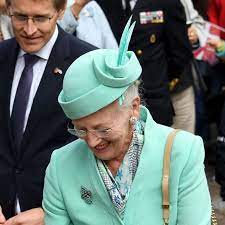 Royal Hats On Instagram Queen Margrethe On The Third Day Of A Visit To Schleswig Holstein Today In A Much Worn But Still Impeccable Mint Green Crepe Covered H