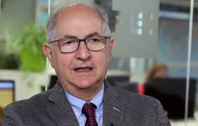 Ledezma: La educación es la piedra angular para reconstruir la nueva  República