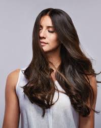 This long wearing liquid color lasts up to 2 weeks, and camouflages greys flawlessly. Ad Campaign For Madison Reed Hair Color Gabriela Hasbun