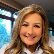 has anybody in this group read My Ántonia by Willa Cather?