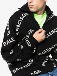 Comparez et achetez des pulls balenciaga pas cher sur shopalike. Balenciaga Logo Printed Pullover With Zip Available On Montiboutique Com 24580