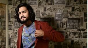 Sharing a series of photos featuring his parents, bhuvan bam wrote Youtuber Bhuvan Bam Loses Parents To Covid English Lokmat Com