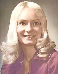 Christa Foster's Instagram, Twitter & Facebook