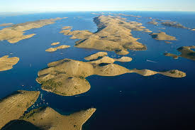 Javna ustanova nacionalni park kornati intenzivno provodi istraživanja tijekom kojih se otkrivaju brojne vrste koje, do sada, nisu zabilježene u tom akvatoriju. Nationalpark Kornaten Conte Adriatic