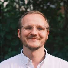 Silicon Valley: “We're building AI to solve the world's biggest problems.” 