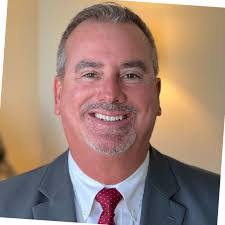 Alli Peters's Instagram, Twitter & Facebook