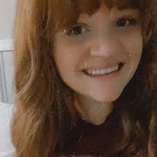 Danielle Hein's Instagram, Twitter & Facebook