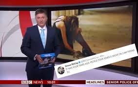 Bbc news presenter simon mccoy is in a relationship with dynasty actress emma samms. It Was Four Years Ago Move On Bbc Newsreader Simon Mccoy Would Rather Forget About His Paper Blunder The Sunday Post