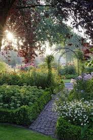 The Best Mediterranean Garden Design Ideas 15 In 2020 Mediterranean Garden Design Cottage Garden Design Beautiful Flowers Garden