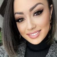 Regina Dizon's Instagram, Twitter & Facebook