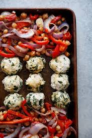 This Sheet Pan Greek Meatballs With Veggies And Chickpeas Is A Delicious Dinner That Will With Meatballs Greek Meatballs Lexi S Clean Kitchen Sheet Pan Recipes
