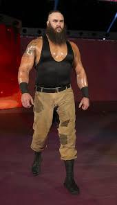 Wwe Elimination Chamber Comes To T Mobile Arena Sunday Feb 25 2018 Wwe Braun Strowman Wwe Superstars