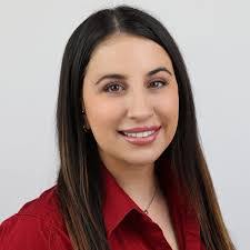 Marci Graham's Instagram, Twitter & Facebook