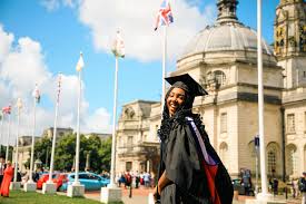 Ellen Nelson-Rowe (@ellennelsonrowe)