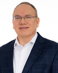 The Pinnacle Experience