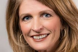 April Robb's Instagram, Twitter & Facebook