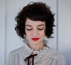 We will show you many hairstyles and you can choose the right style in line with your face shape. 20 Short Haircuts With Bangs 2014 2015 Short Hairstyles Haircuts 2019 2020