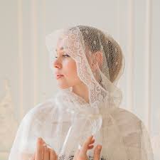 Shop Mantilla Veils