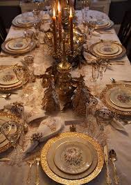 Fancy Dining Via Tumblr Christmas Table Settings Christmas Table Table Decorations