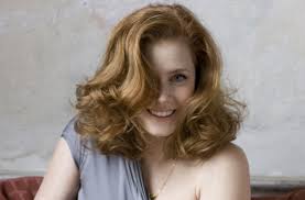Amy adams pursued dancing as well as musical theater and auditioned for tv and film roles until she landed several that launched her into fame. Amy Adams Grosse Gewicht Korpermasse Augenfarbe