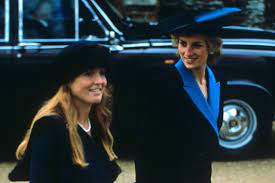 Jun 16, 2021 · the pink suit, along with diana's wedding dress, will be on display at kensington palace until january 2022. Sarah Ferguson S Tribute To Princess Diana On Eugenie S Wedding Day Woman Home
