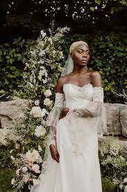 Girls expect a lot from the wedding parties and if they do not wear a dress that brings them the praises from others. Vintage Lace And Flowing Sleeves The Marie Wedding Dress By Claire Pettibone Is Garden Perfect Spring Wedding Dress Garden Wedding Dresses Wedding Dress Backs