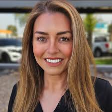 📘 We published a children's book! 🎉 After months of behind-the-scenes  work, my wife Dara Natale and I are proud to share that our first  children's board book, 'My First Tummy Time',