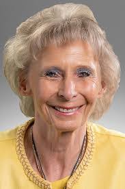 Traci Stephens's Instagram, Twitter & Facebook