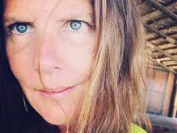 Jennifer Jungmann's Instagram, Twitter & Facebook