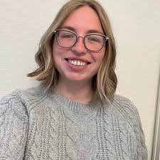 Kayla Clasen's Instagram, Twitter & Facebook