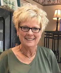 I didn't know Karen Maxon until I read somewhere that she'd be retiring