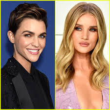 Ruby bulgarian rose jetzt günstig bestellen. Ruby Rose Reveals She Had A Crush On Her Co Star S Wife Rosie Huntington Whiteley Ruby Rose Just Jared