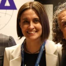 Studies show that as much as 80% of data analytics remain unused by  business. Why is that? Poor design is right up there in that list of  reasons… Here are my thoughts: