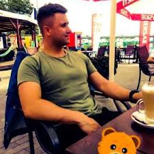Or becomes like the ceo of some. Artur Staron Artysta53 Twitter
