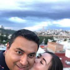 Carwiner Memory Cellphone Mount for Tesla Model 3 Model Y Dashboard Clip  Safety Silicone Base Cell Phone Holder Stand: Buy Online at Best Price in  UAE