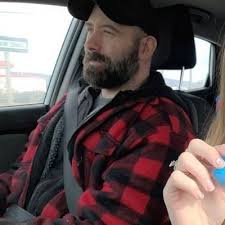 Kim Lauzon (@kimlauzon79)