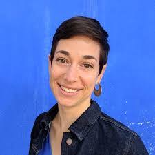 Hannah Kates's Instagram, Twitter & Facebook