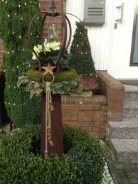 Kronen Saule Wohnen Und Garten Foto Wohnen Und Garten Weihnachtsdeko Aussen