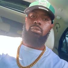 Bass heads : just hear me out dammit!🤣