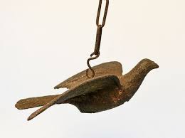 Birds Of A Feather Cast 2020 Pin By Jeff Lee On Not Winged Rats In 2020 It Cast Cast Iron Cast Iron Beds