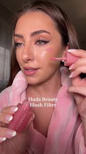 Trying the New Huda Beauty Blush Filters!