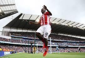 Official facebook account of mame diouf. Manchester City 0 1 Stoke Mame Biram Diouf Shocks Manuel Pellegrini S Champions With Stunning Breakaway Goal At The Etihad Daily Mail Online