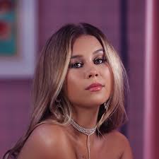 These lyrics have been translated into 1 languages. Lisa Ajax Spotify